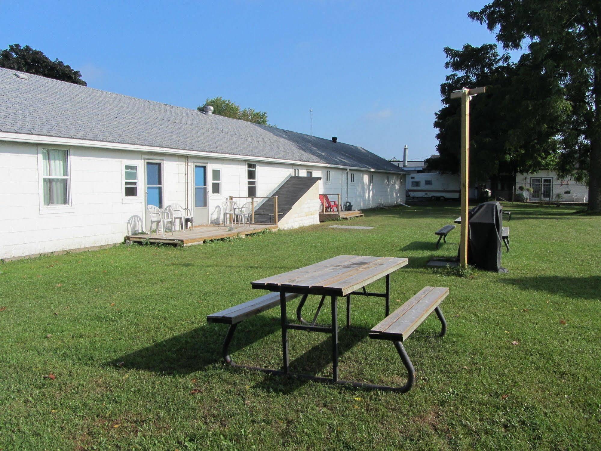 The Maplewood Motel Port Elgin Ngoại thất bức ảnh